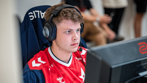 Monte Signs br0 and Completes Roster for Fall Season